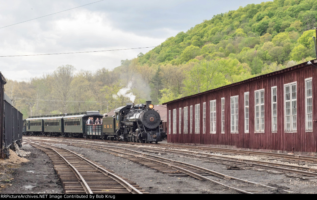 EBT 16 bringing the excursion train northbound through the yard and shop complex